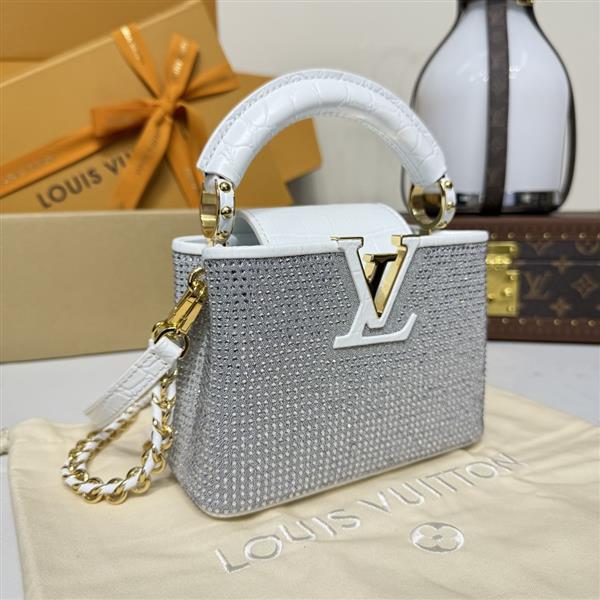 2026120164256802 830